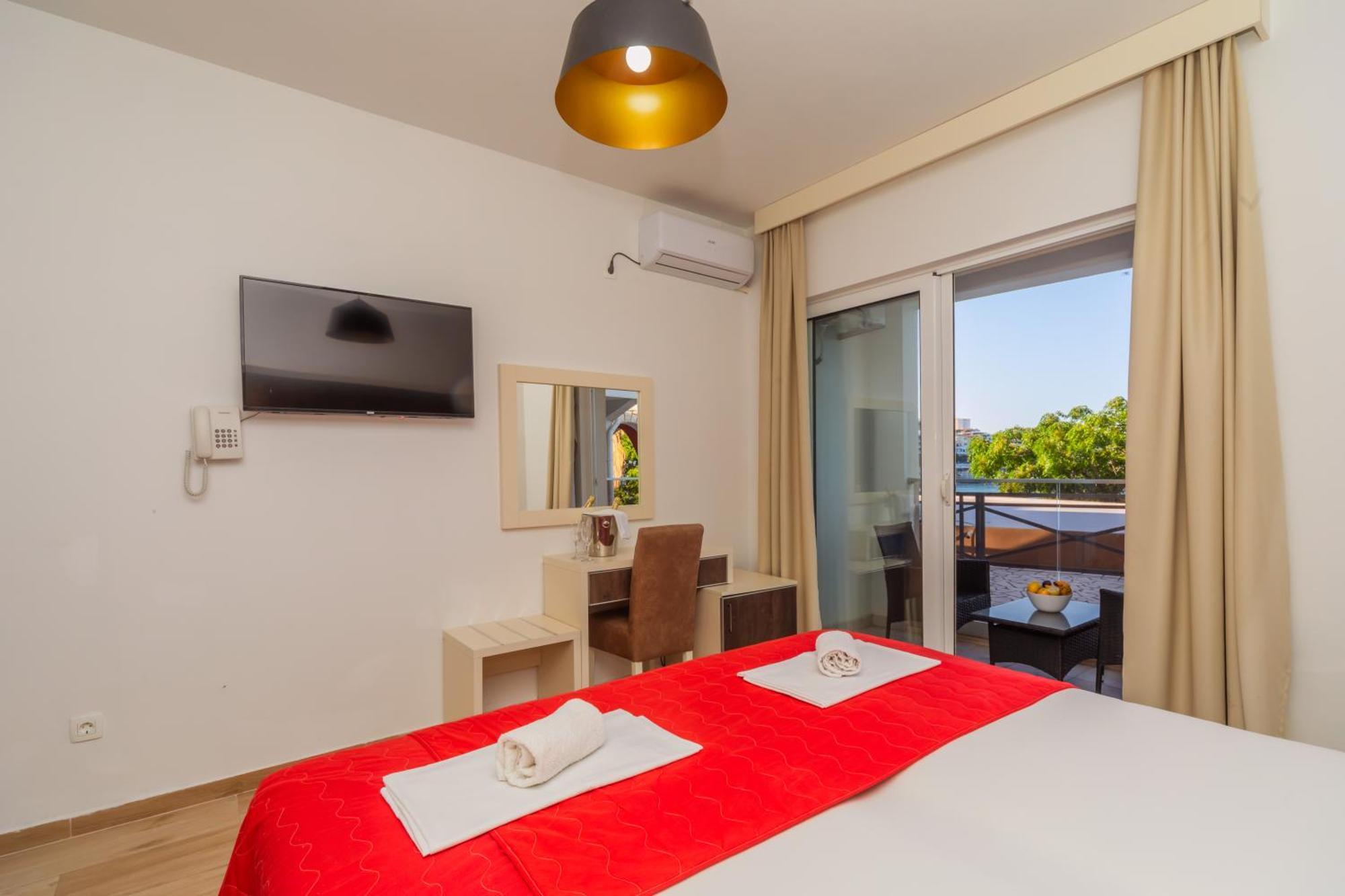 David Lux Beach Rooms Dobra Voda Dış mekan fotoğraf